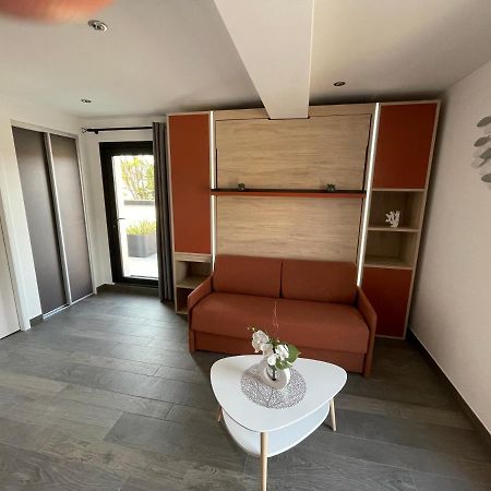 Au Charme Des Marees Apartment Lion-sur-Mer Ngoại thất bức ảnh